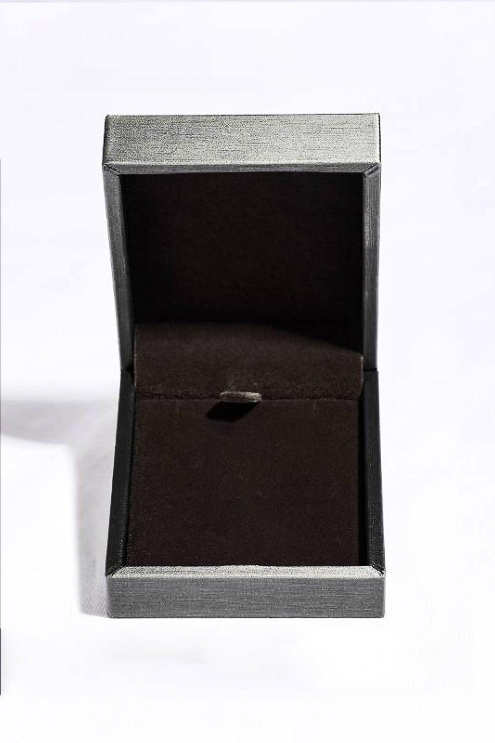 6 Carat Moissanite Pendant Necklace - Admiresty